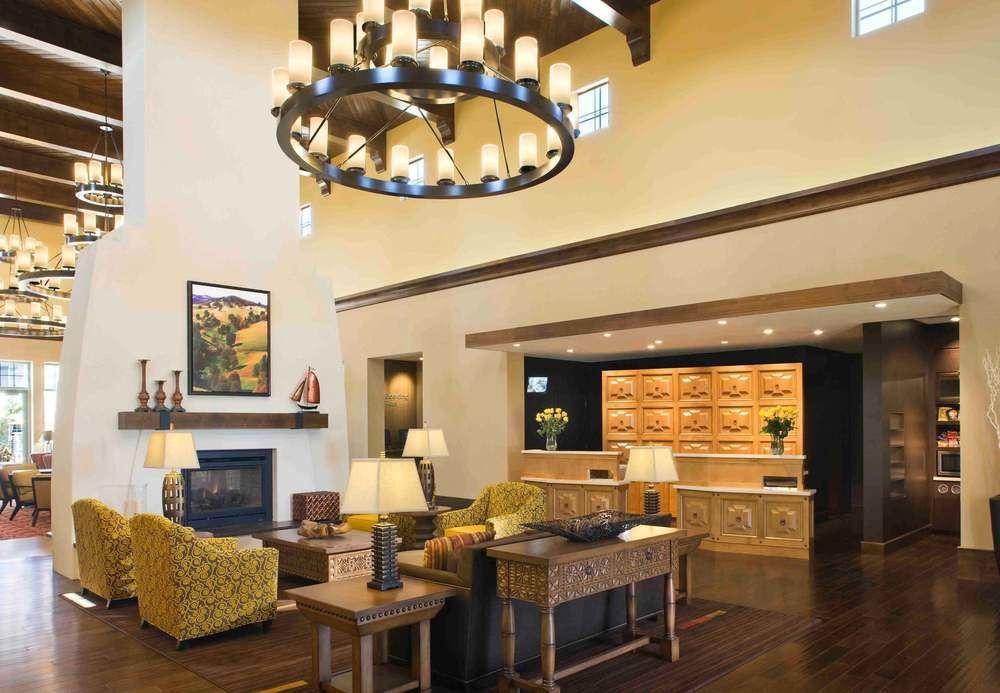 คอร์ตยาร์ด ซานตาบาร์บารา โกลตา Hotel Goleta ภายนอก รูปภาพ