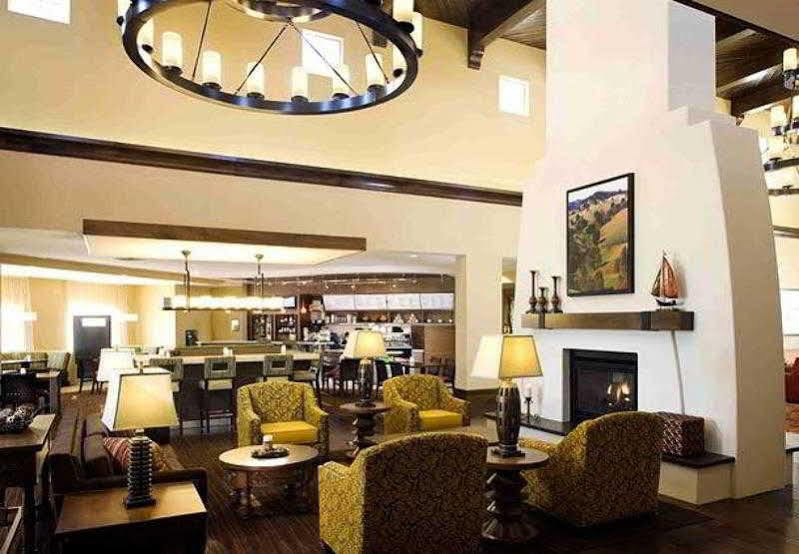 คอร์ตยาร์ด ซานตาบาร์บารา โกลตา Hotel Goleta ภายนอก รูปภาพ